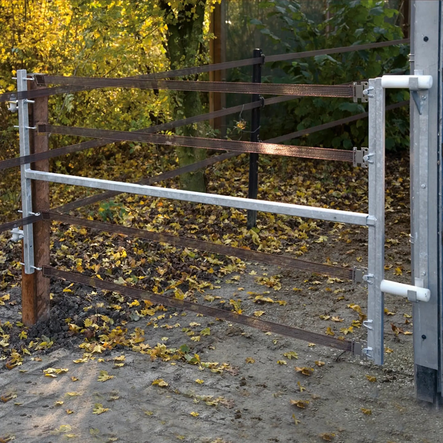 Weidetor verstellbar mit Stromführung / Torbreite 2,5 m bis 4,5 m