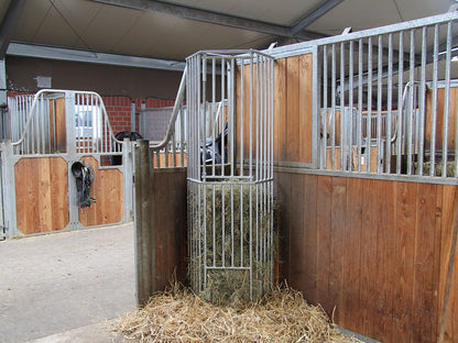 Großraum-Heuraufe feuerverzinkt