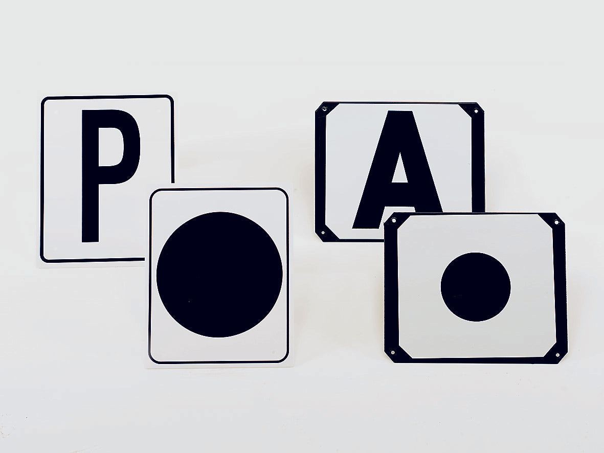 Bahnbuchstaben-Aufkleber