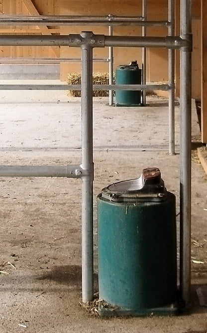 Tränkebecken Mod. 43 A-SIBIRIA mit Überhitzungsschutz-Thermostat heizbar, 24 Volt, 180 Watt