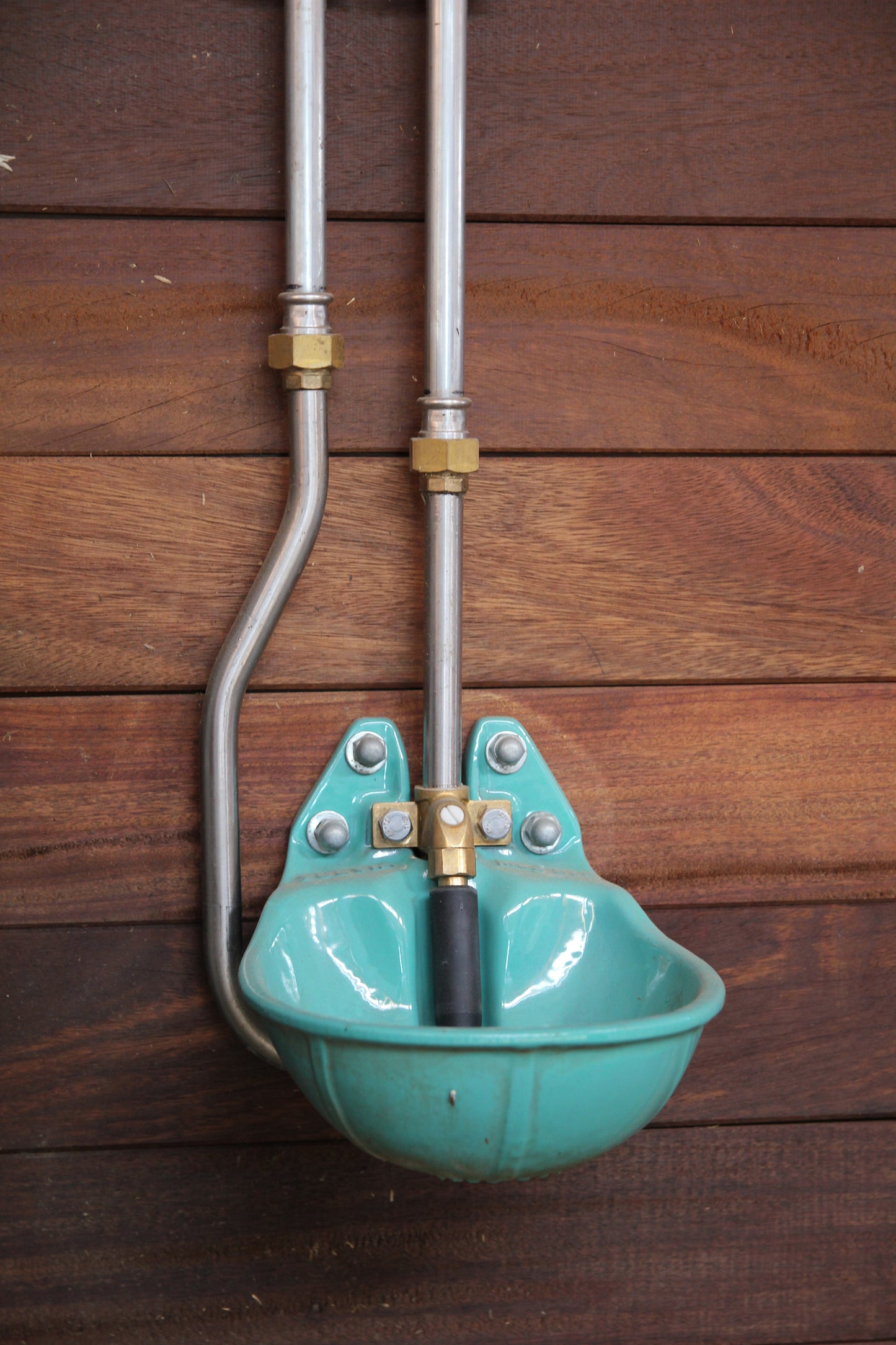 Rohrventil-Becken Modell 25R