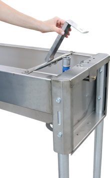 Stopfenhalter Schnellablauf-Trog mit Querrohr und Schrauben