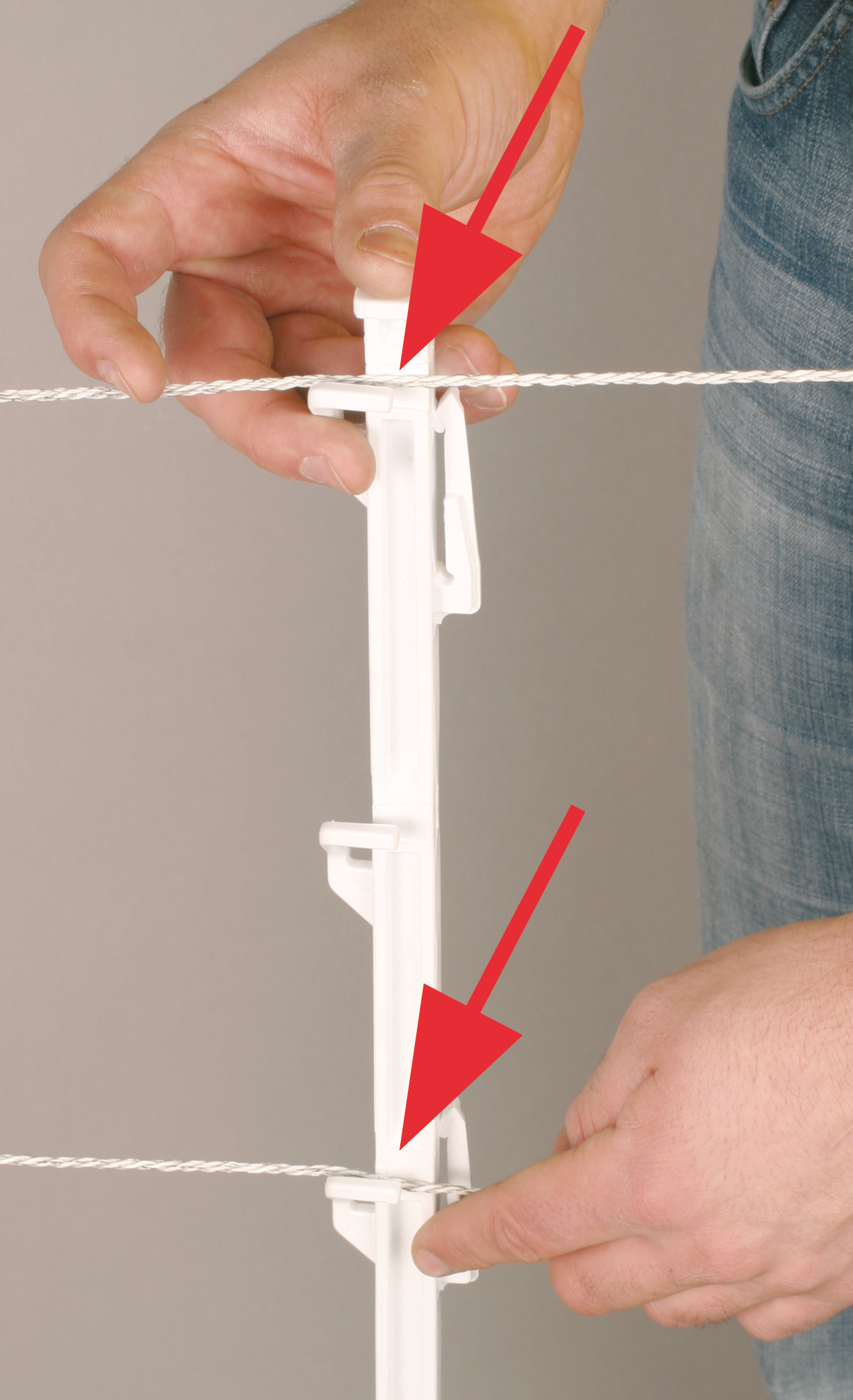 DrehFix-Kunststoffpfahl, 1,05 m, weiß, 8 Drahthalter (10 Stück / Pack)