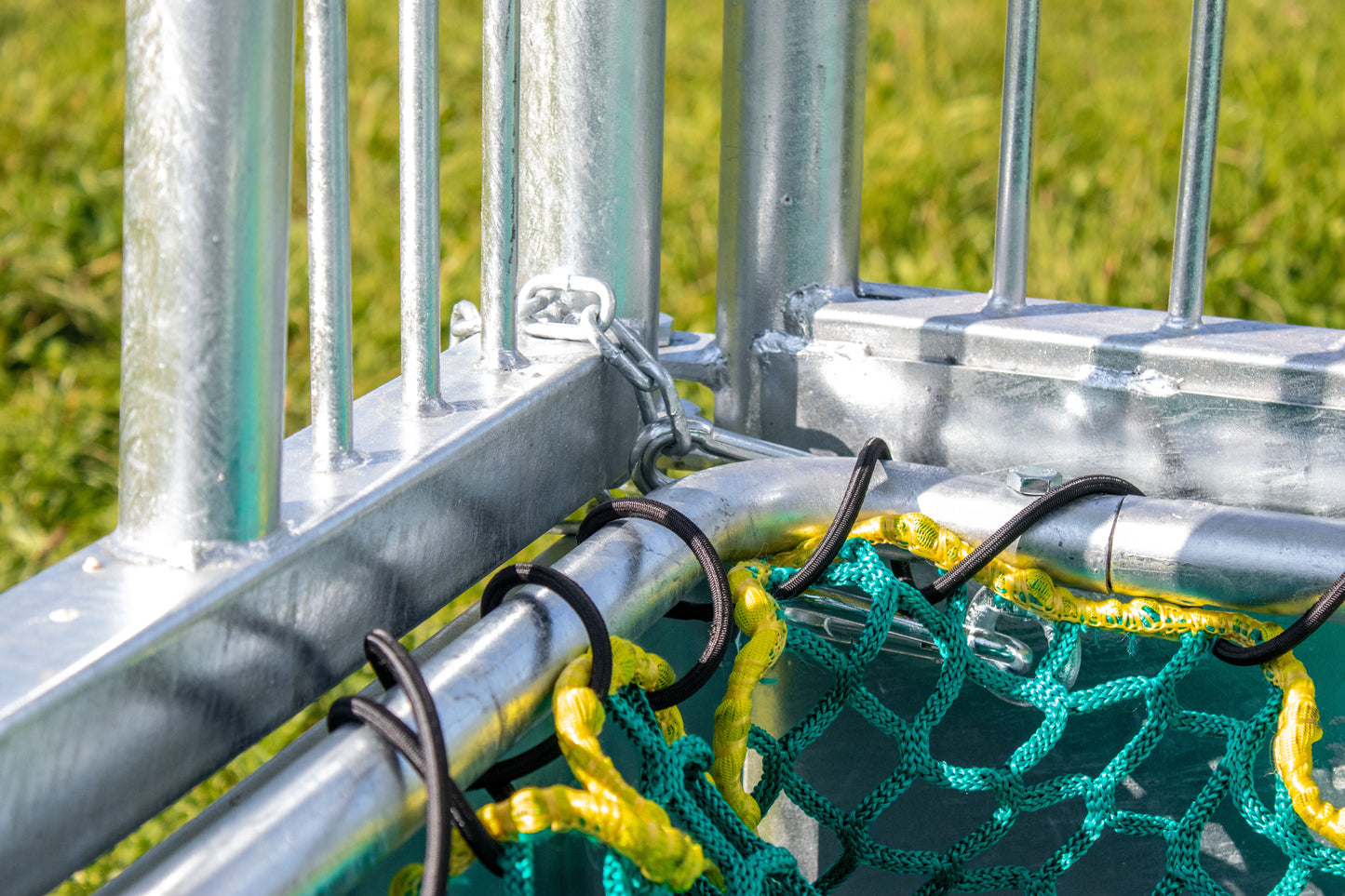 Rahmen für Futtersparnetze