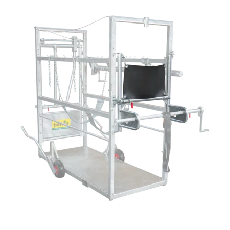 Hecktür Nachrüstsatz inkl. Montageteile und Kotschutz-Set für Klauenpflegestand Stall