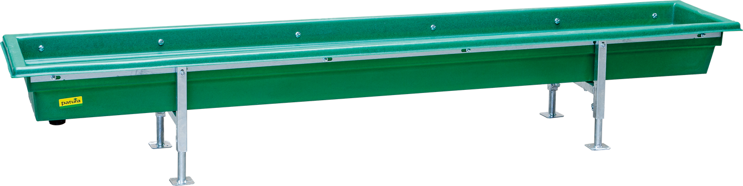 Futtertrog für Kälber und Schafe