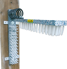 Viehbürste mit Feder