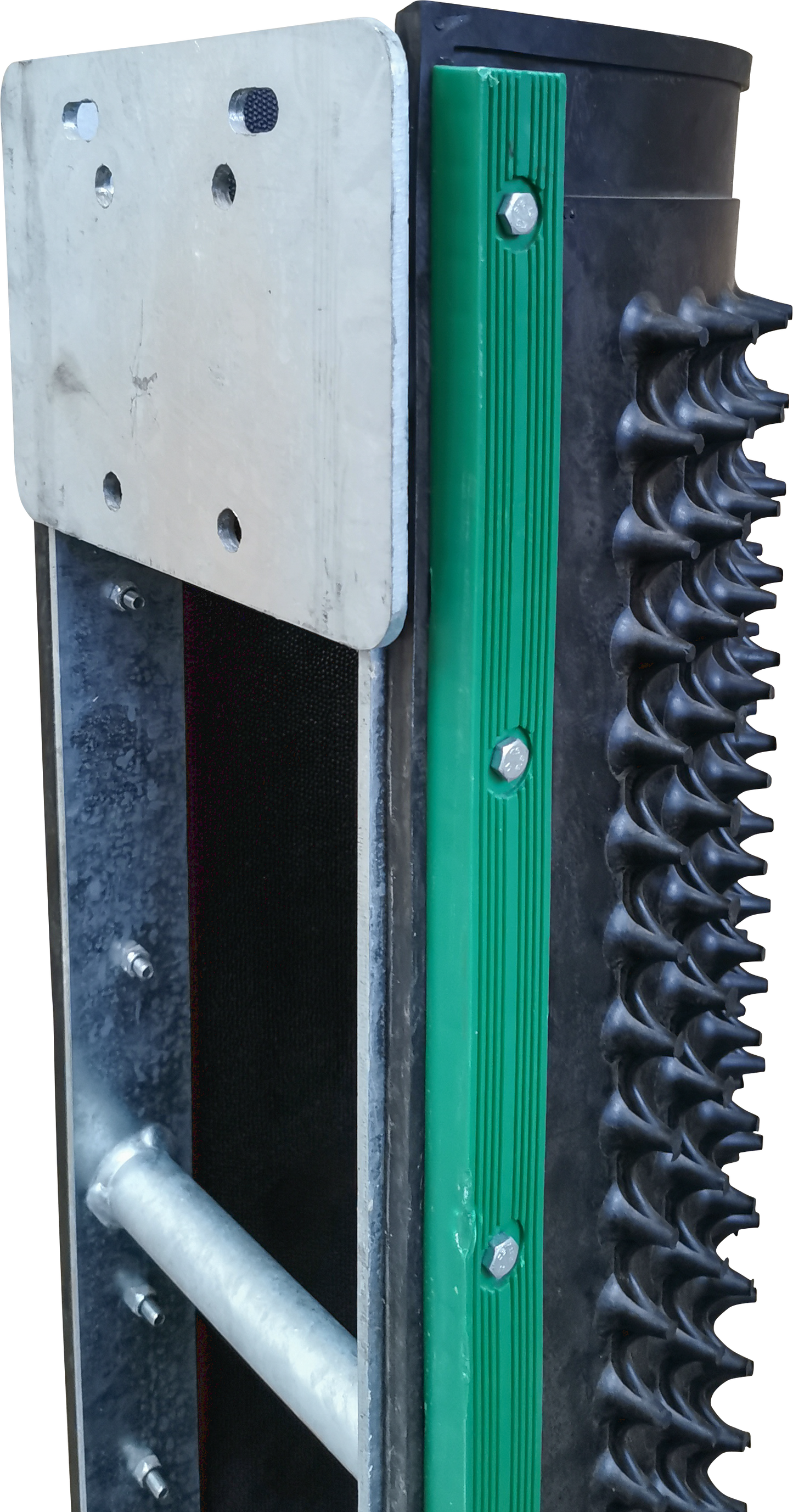 Halterung für Kratzmatte an Abtrennung und Pfosten ohne Bügelschrauben, ohne Kratzmatte