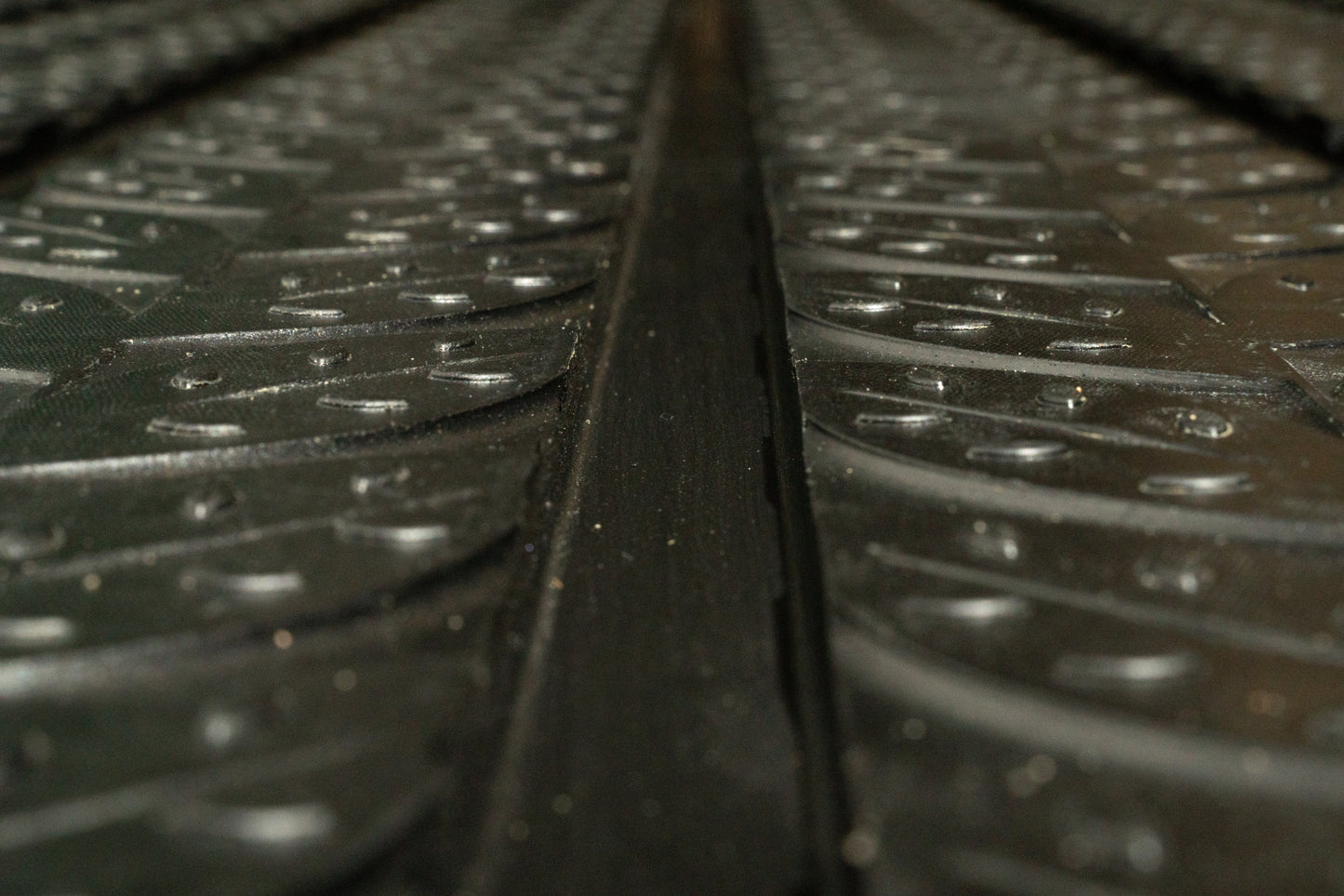 Rillenboden ActiveDuo, Laufgangbelag für Rinder, inkl. Nagelanker Länge(max):150m, Breite:80cm, Höhe:2cm