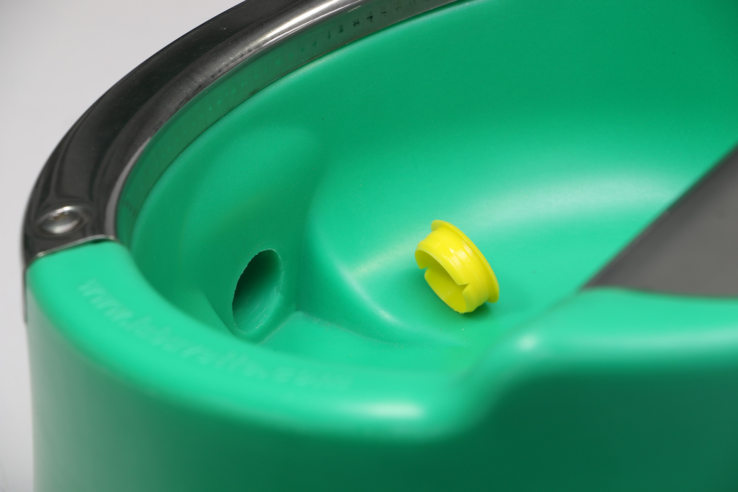 Schwimmerventil-Becken Lakcho 2