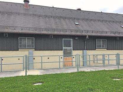 Abtrennung GV3 ausziehbar