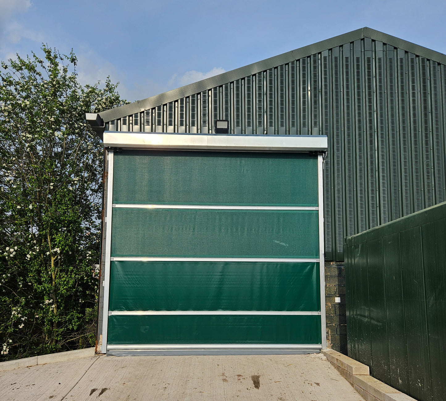 Windschutz Agrartor Pro