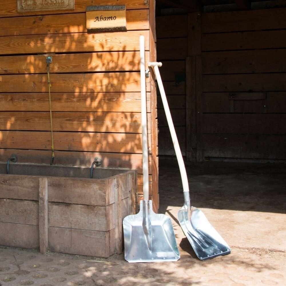 Aluminiumschaufel  (38 cm x 38 cm) | Größe 9 | inklusive Stiel