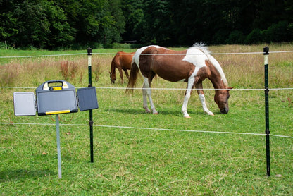 12 V Solar Weidezaungerät - farmer® AS180