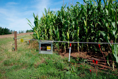 12 V / 230 V Weidezaungerät - farmer® AN500