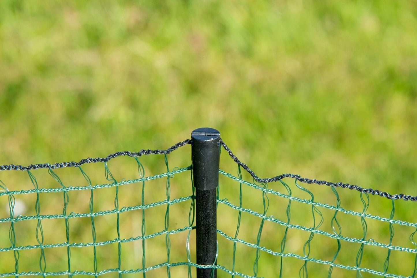 Begrenzungszaun FIX | 90 cm hoch | 15 m lang | 2 zusätzliche Pfähle