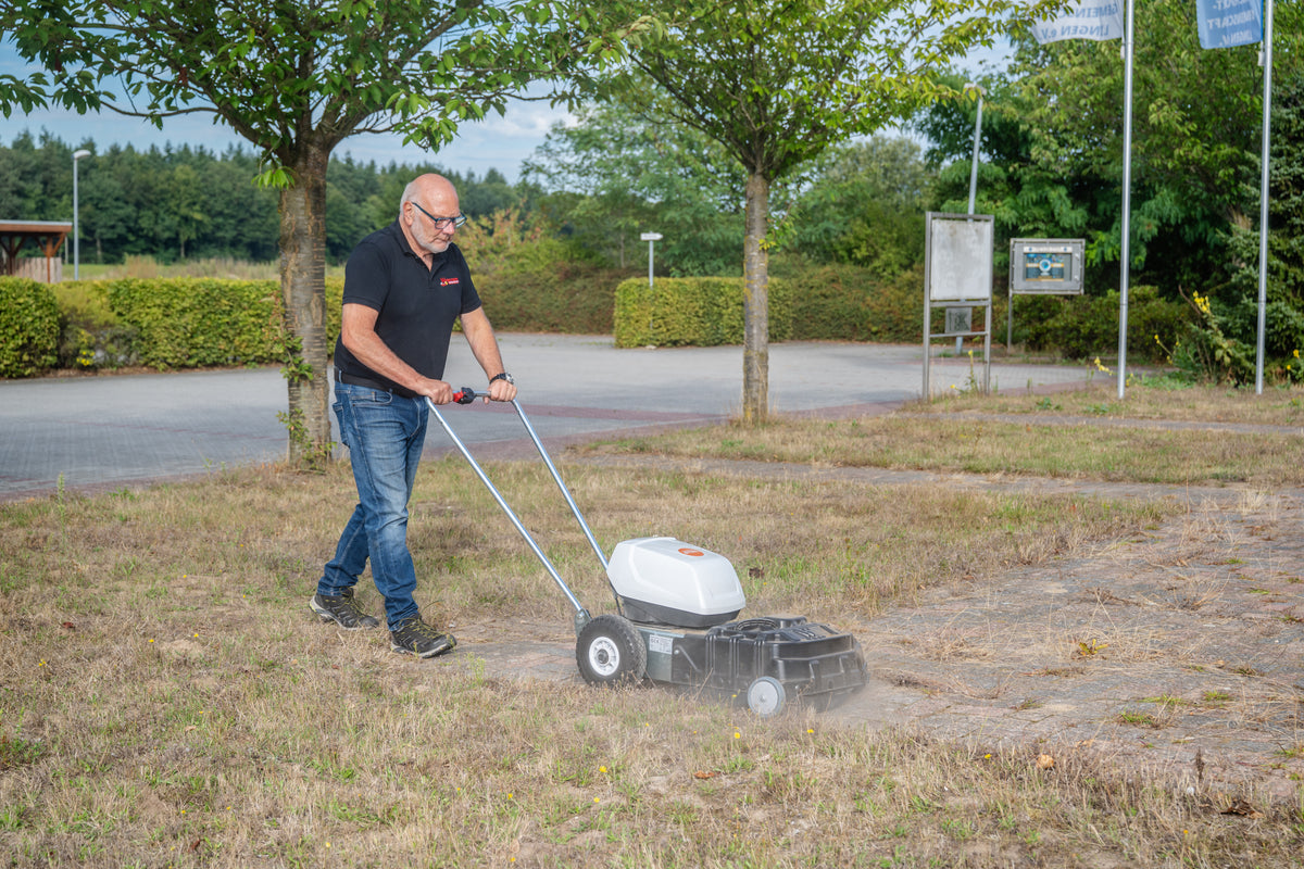 Wildkrautbürste WKB 430 Powered by Stihl