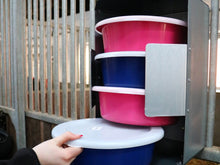 Futterschüssel-Spender