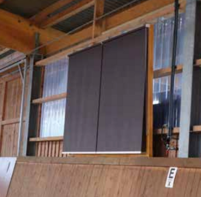 Reithallenspiegel-Abdeckung