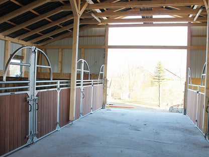 Frontwand Kalita mit waagerechten Sprossen