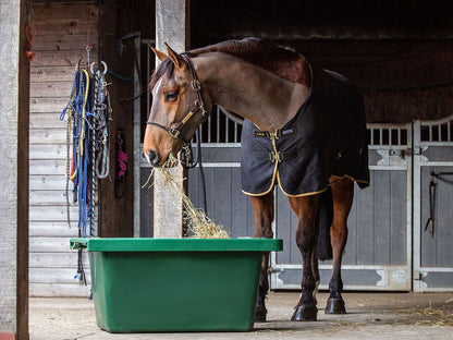 Koppel- u. Paddocktrog aus Kunststoff