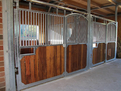 Frontwand Nabila mit geschwungener Schiebetür